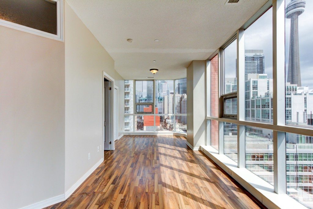 King's Crown Condo Lease