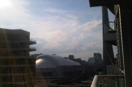 218queens-quay_0