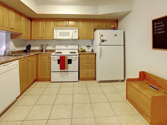 22 Laidlaw Unit 1216_ (7)