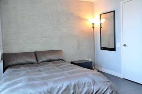 25 Oxley bedroom