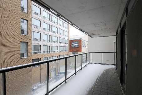 533 Richmond St Loft in King West (9)