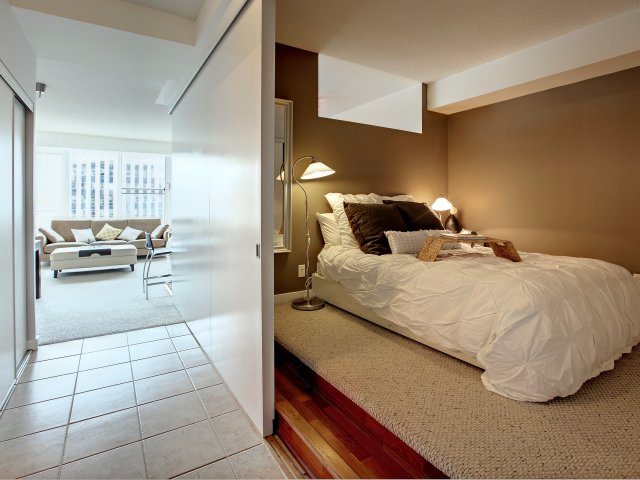 706-50 Camden St (9)