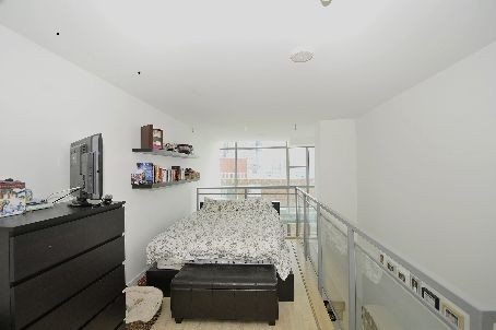 824-637-lake-shore-tip-top-lofts-7