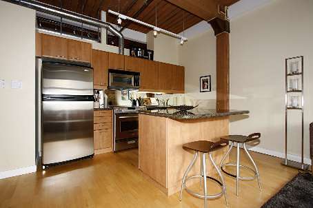 Chocolate Co. Lofts Unit 315_003