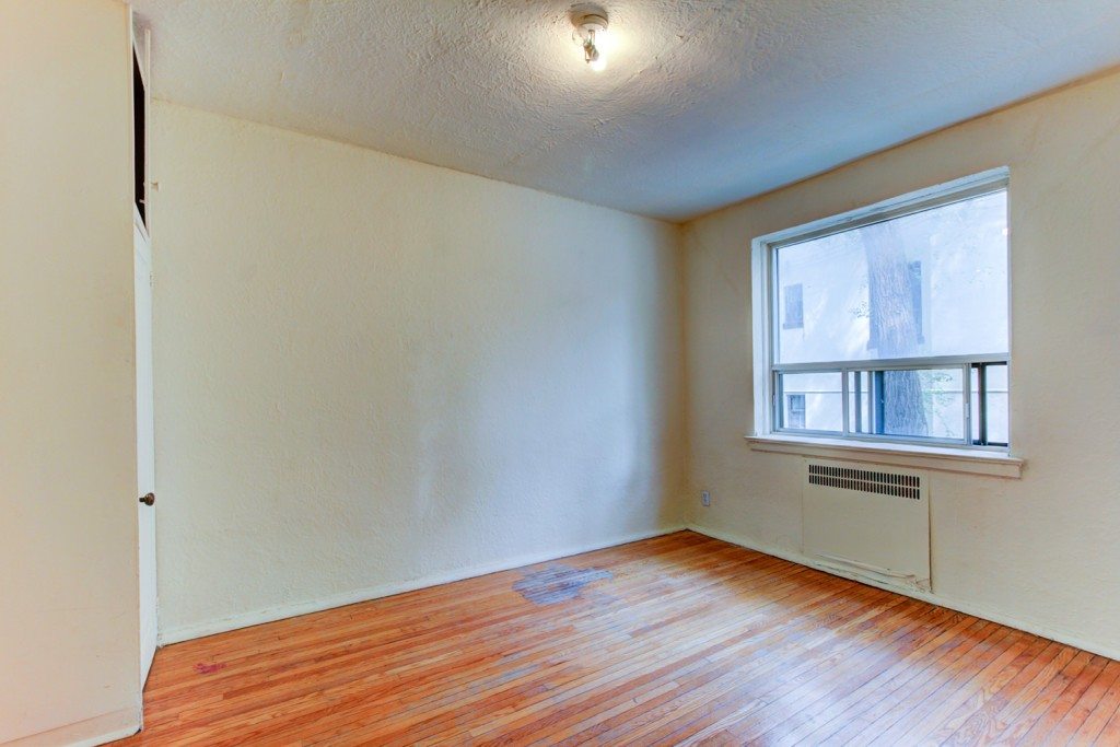 2 bedrooms for lease toronto