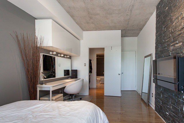 King West Toronto Condos Sold