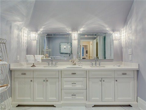 Toronto Executive Homes