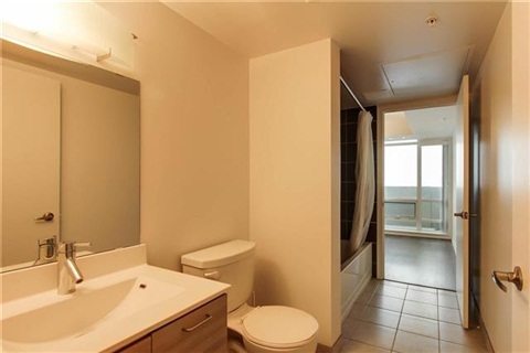 fuzion king west condo