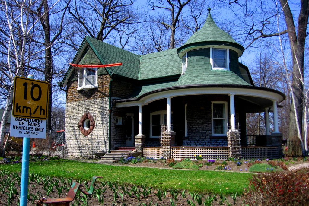 Beaches_House_Toronto