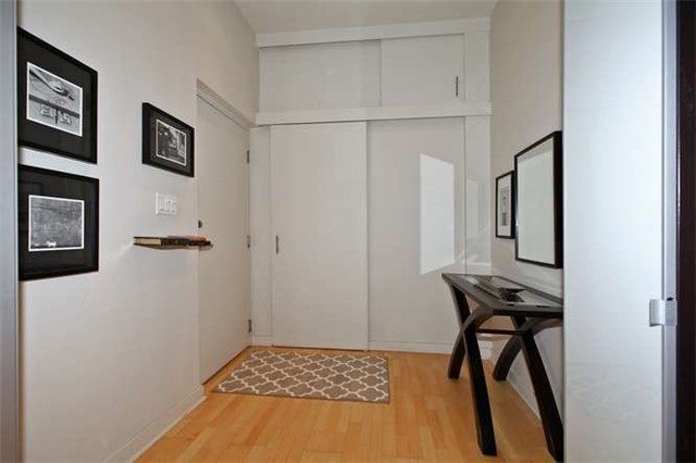 Toronto Metro Condo