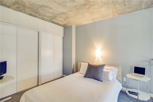 Lofts Toronto Electra Lofts