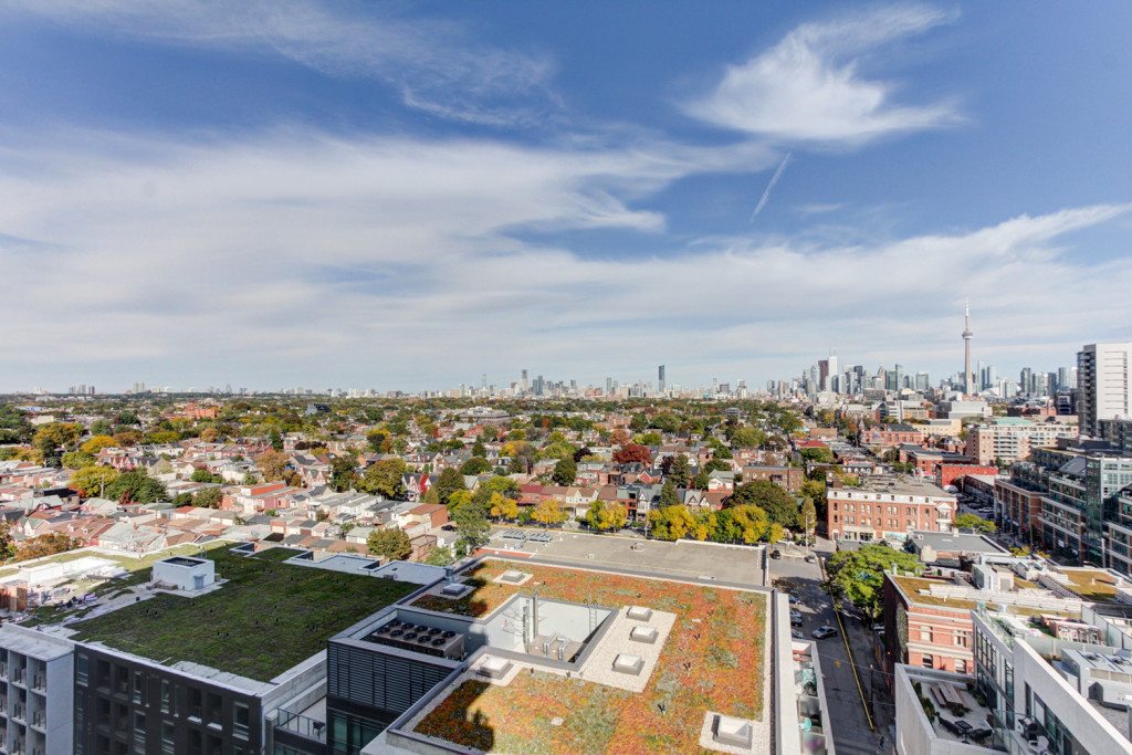 Toronto The Carnaby Condos