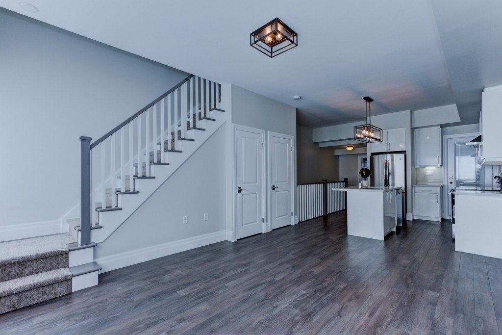 Toronto Duplex Niagara