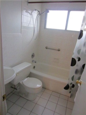Kingsview Village bungalow