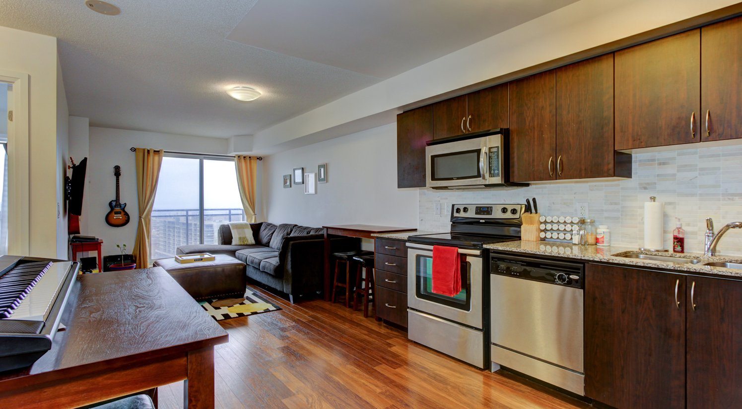 1 De Boers Drive East 1510 the BREL team 1 De Boers Drive East 1510 the BREL team