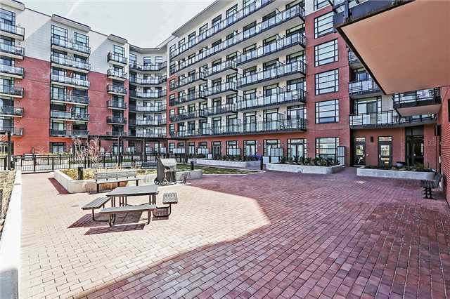 Showcase Lofts Leslieville Toronto