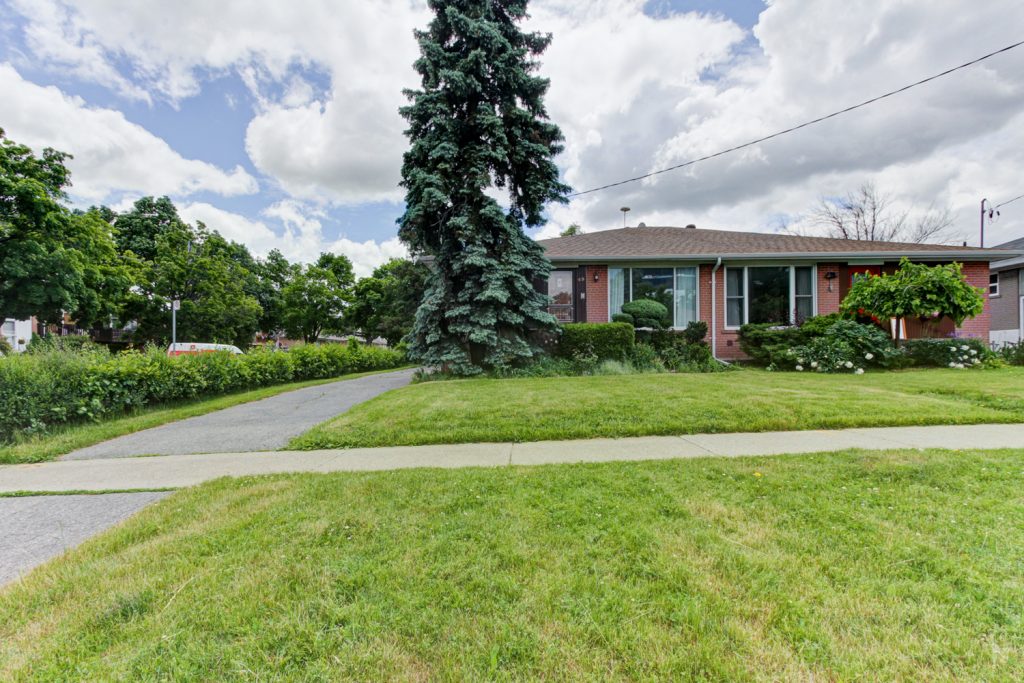 Bayview Village Homes Detached