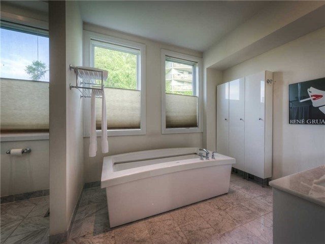 Annex Toronto Townhomes