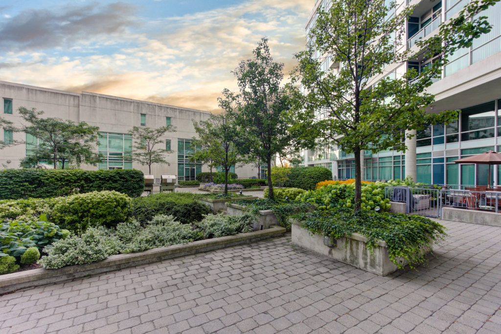 Grenadier Landing Condos Mimico