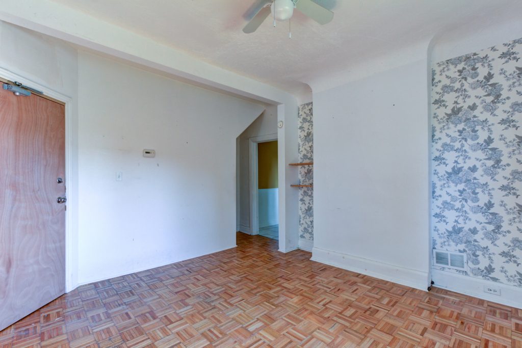 for-sale-by-brel