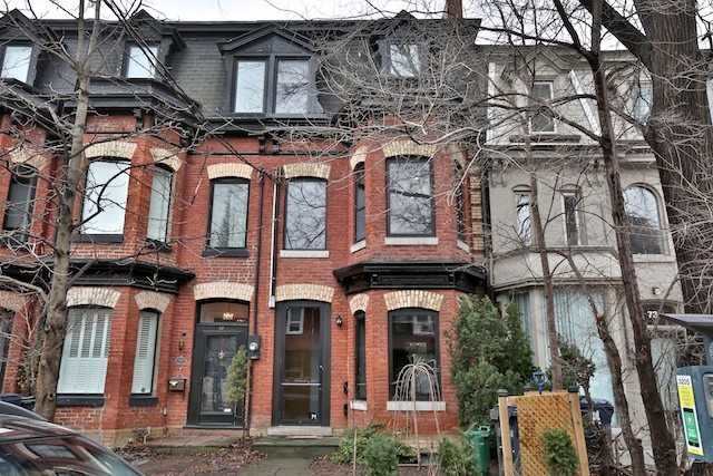 Toronto Kensington House for Sale