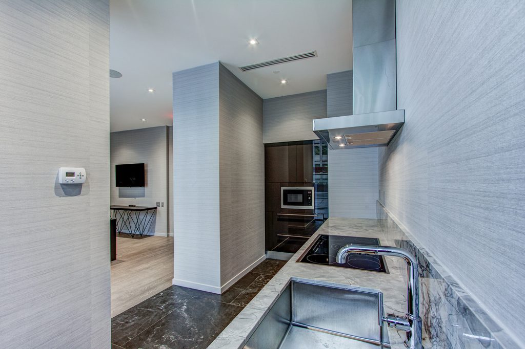 Amenities 1 Thousand Bay Condos
