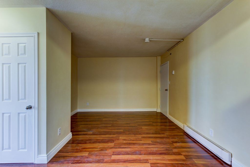 Leases Eglinton West
