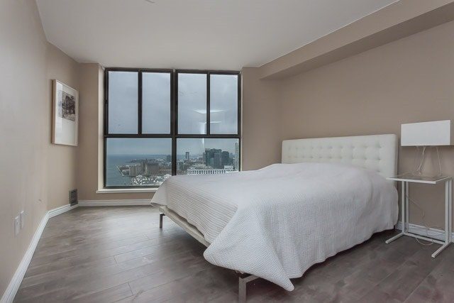 Sold Condo Harbour Point III Toronto