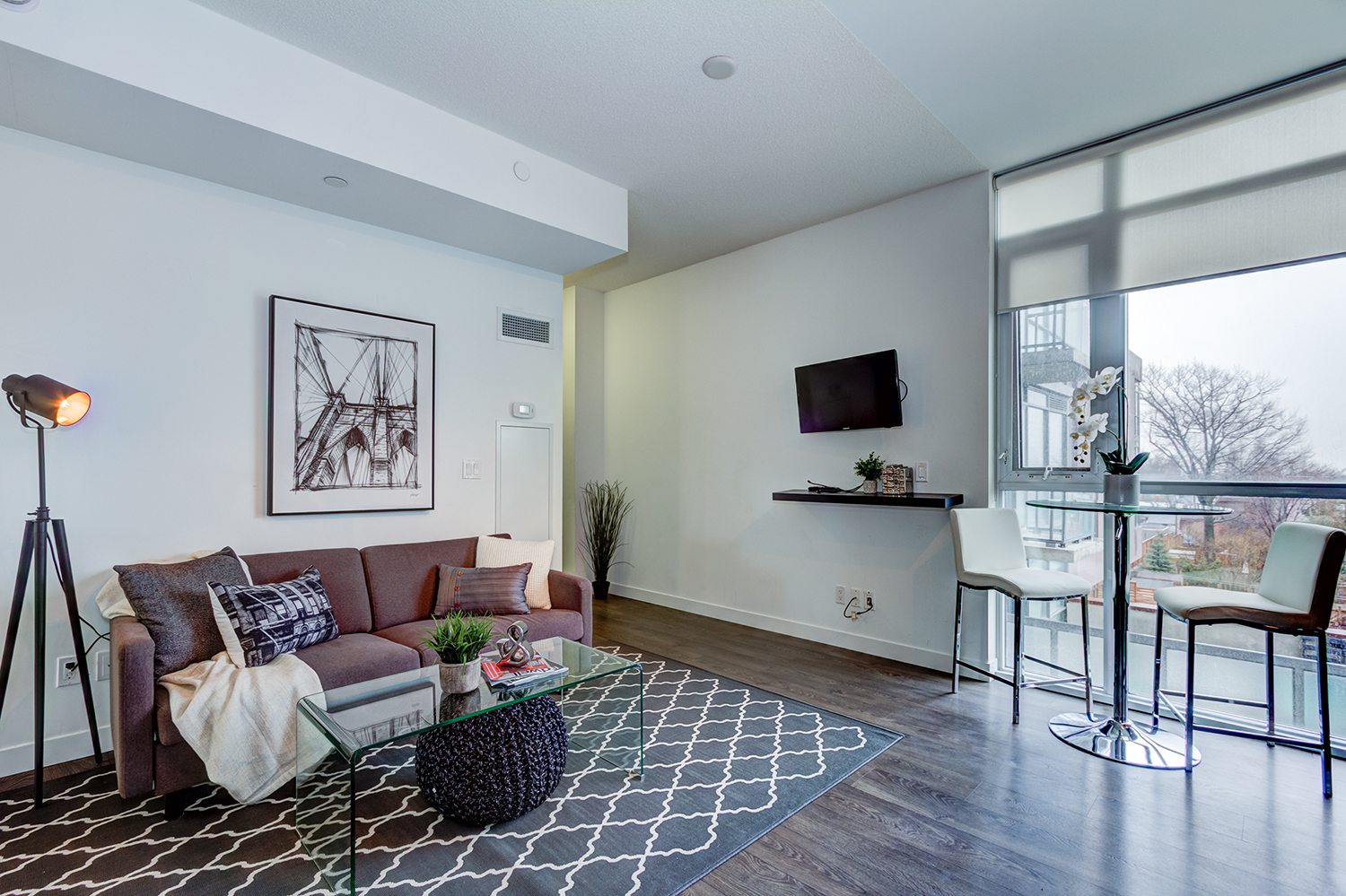 3022055 Danforth Ave the BREL team