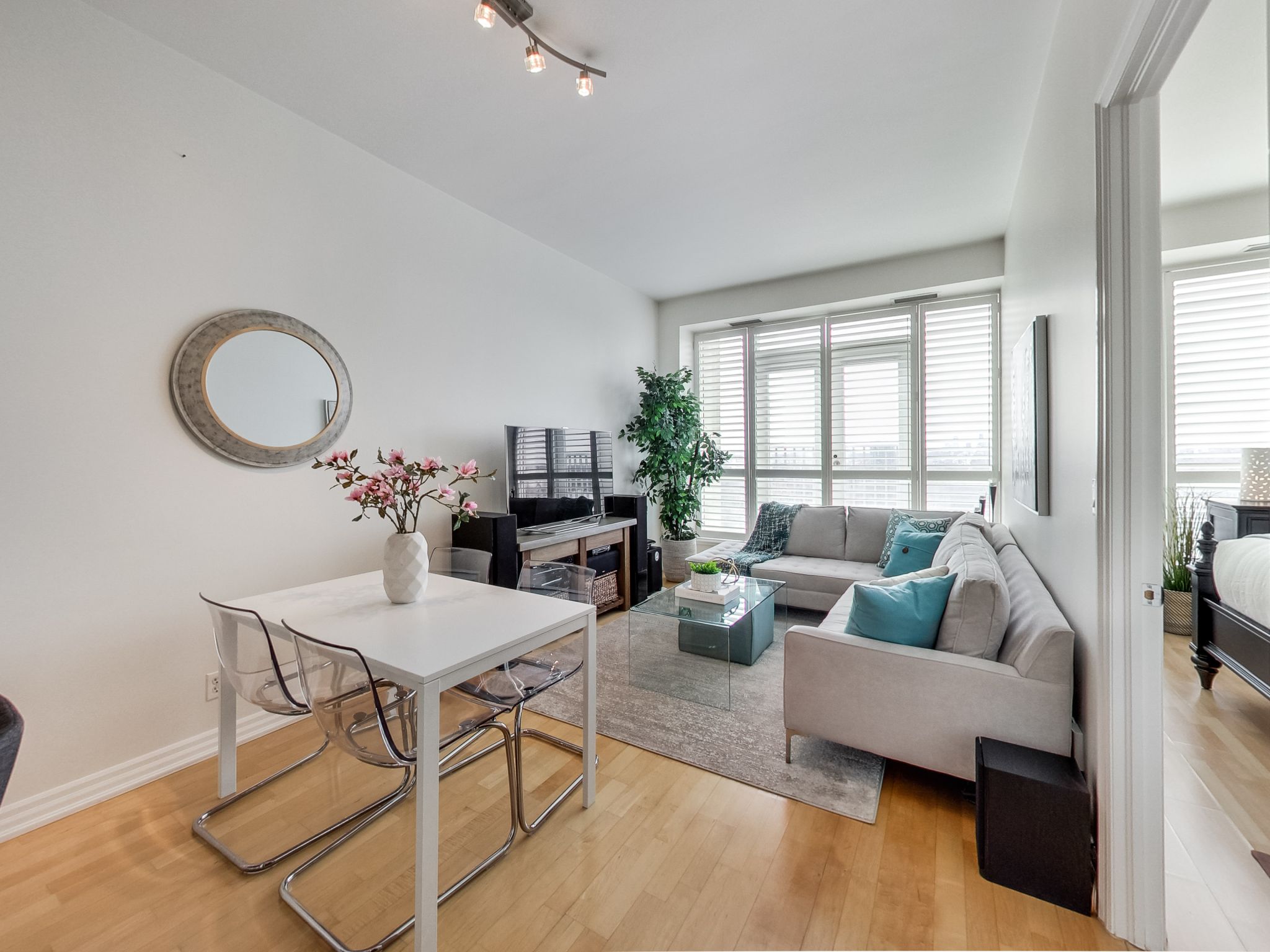 797 Don Mills Road 803 the