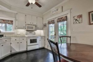 Peter St 2 properties for sale