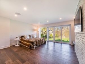 7 861 Sunningdale Bend