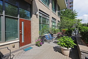 200 Sackville St #104 private entrance