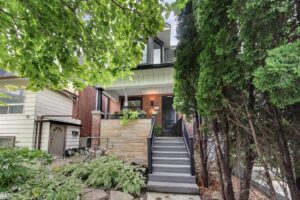 699 Dupont St for sale - fully renovated in 2020 with permits