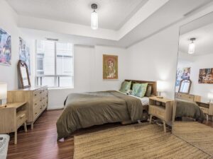 140 Simcoe St #304 furnished bedroom