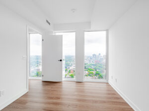319 Jarvis St #3110 primary bedroom with floor-to-ceiling windows