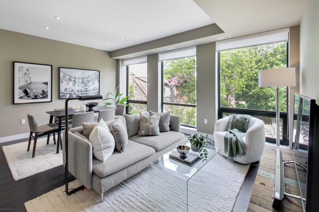 441 Jane St #410 living room layout