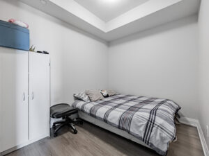 18 Graydon Hall Dr #1701 large den with room for a double bed