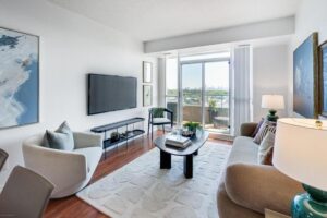 8 Covington Rd #1412 livign room