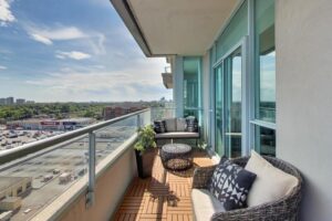 8 Covington Rd #1412 sunny balcony