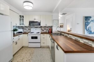 8 Covington Rd #1412 kitchen